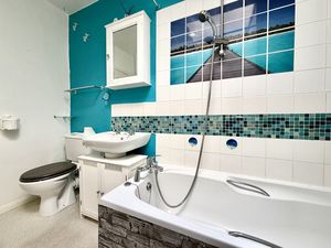 Bathroom- click for photo gallery